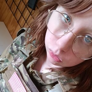 Meet your Posher, Aurora